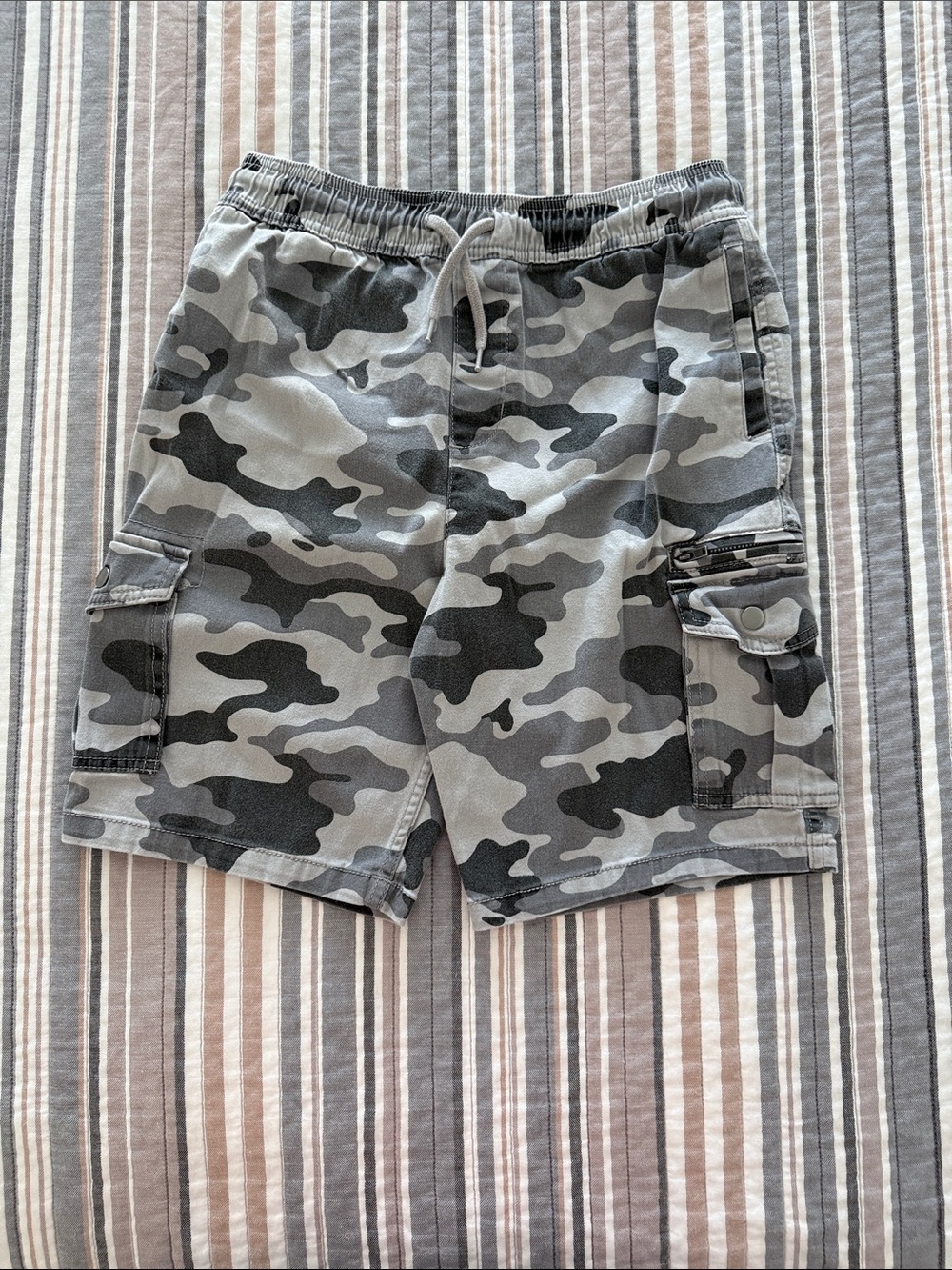 wonder nation Gray Camouflage Cargo Shorts